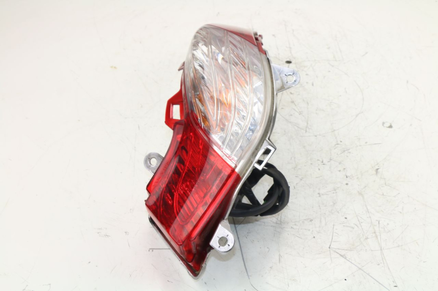 photo de LUZ TRASERA IZQUIERDA HONDA FES S-WING SWING ABS 125 (2007 - 2015)