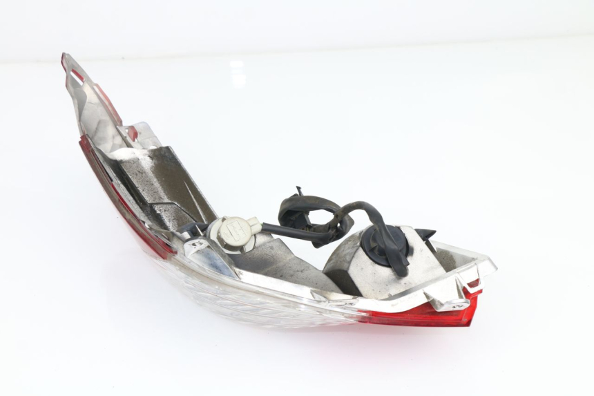 photo de LUZ TRASERA IZQUIERDA HONDA FES S-WING SWING ABS 125 (2007 - 2015)