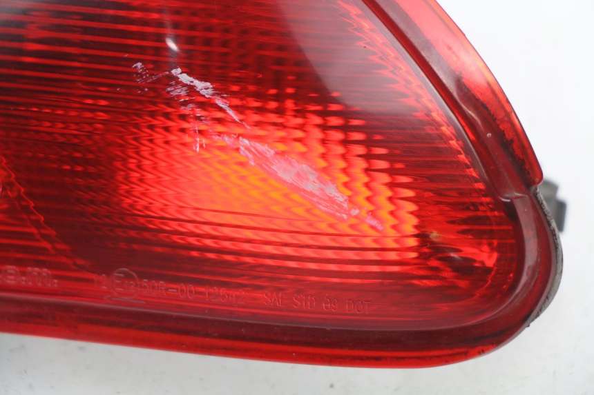 photo de LUZ TRASERA IZQUIERDA PIAGGIO MP3 LT 300 (2010 - 2016)