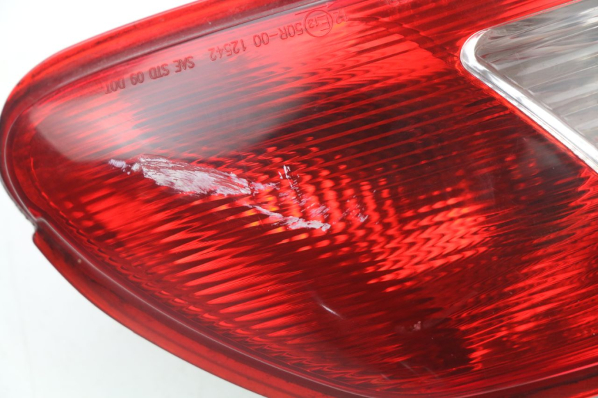 photo de LUZ TRASERA IZQUIERDA PIAGGIO MP3 LT 300 (2010 - 2016)