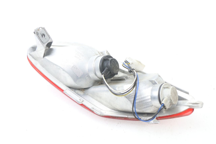 photo de LUZ TRASERA IZQUIERDA PIAGGIO MP3 LT 300 (2010 - 2016)