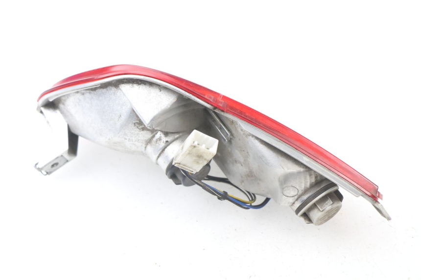 photo de LUZ TRASERA IZQUIERDA PIAGGIO MP3 LT 300 (2010 - 2016)