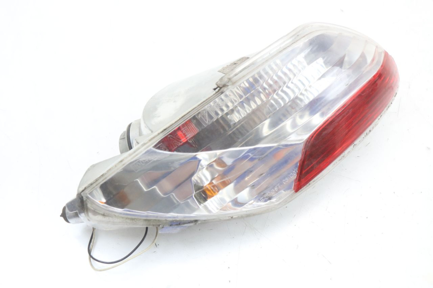 photo de LUZ TRASERA IZQUIERDA PIAGGIO MP3 125 (2006 - 2014)