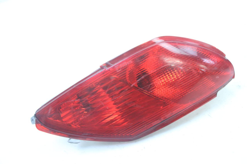 photo de FARO TRASERO IZQUIERDO PIAGGIO MP3 500 (2011 - 2015)