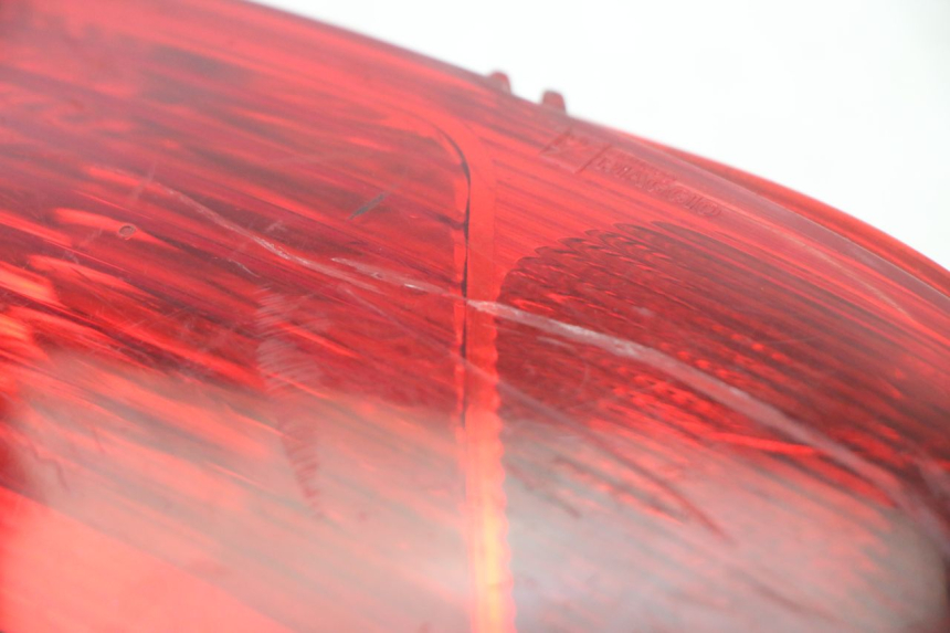 photo de FARO TRASERO IZQUIERDO PIAGGIO MP3 500 (2011 - 2015)
