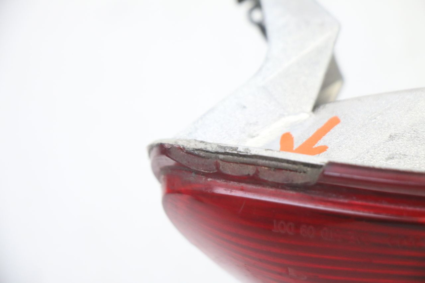 photo de FARO TRASERO IZQUIERDO PIAGGIO MP3 500 (2011 - 2015)