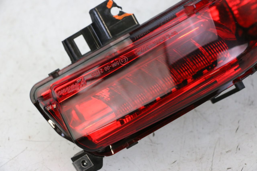 photo de LUZ TRASERA IZQUIERDA PIAGGIO MP3 500 (2014 - 2016)