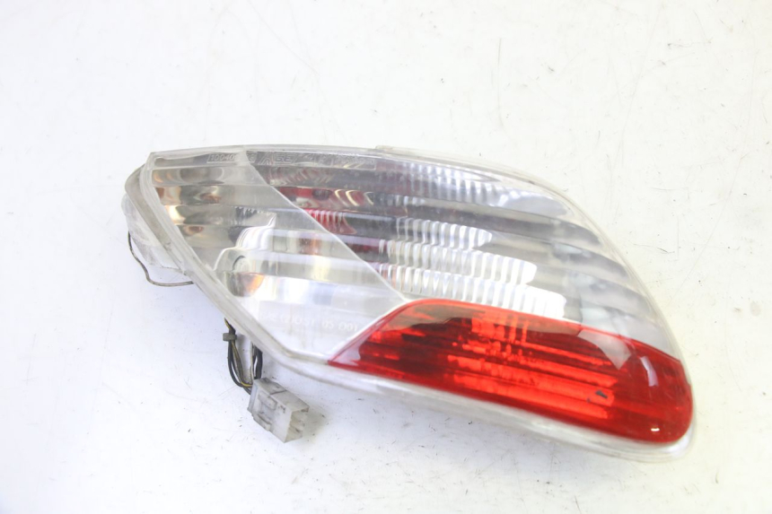 photo de LUZ TRASERA IZQUIERDA PIAGGIO MP3 RL 250 (2007 - 2010)