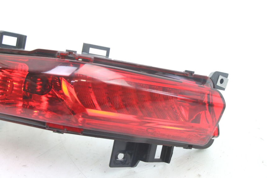 photo de LUZ TRASERA IZQUIERDA PIAGGIO MP3 500 (2014 - 2016)