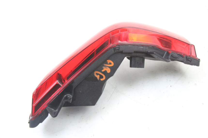 photo de LUZ TRASERA IZQUIERDA PIAGGIO MP3 500 (2014 - 2016)