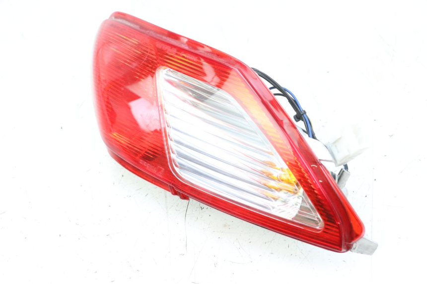 photo de FARO TRASERO IZQUIERDO PIAGGIO MP3 LT 400 (2007 - 2012)