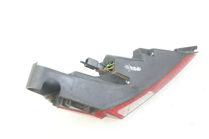 photo de FARO TRASERO IZQUIERDO PEUGEOT SATELIS COMPRESSOR K15 125 (2006 - 2009)