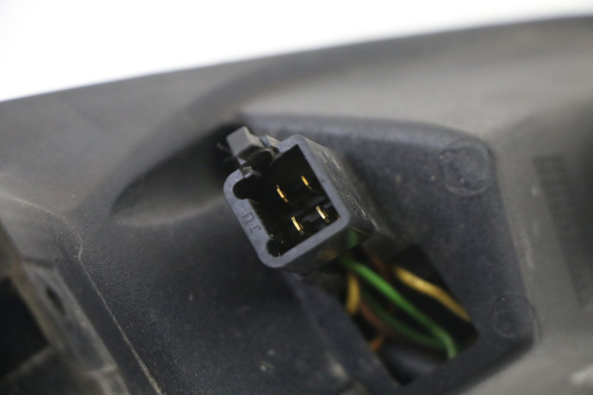 photo de FARO TRASERO IZQUIERDO PEUGEOT SATELIS COMPRESSOR K15 125 (2006 - 2009)