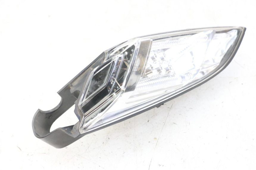 photo de LUZ TRASERA IZQUIERDA PEUGEOT SATELIS 125 (2013 - 2018)