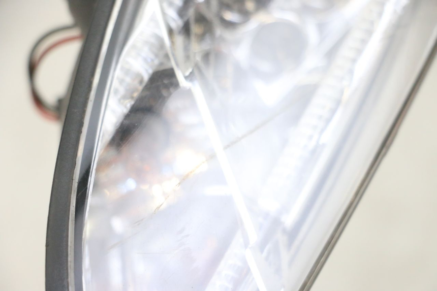 photo de LUZ TRASERA IZQUIERDA PEUGEOT SATELIS 125 (2013 - 2018)