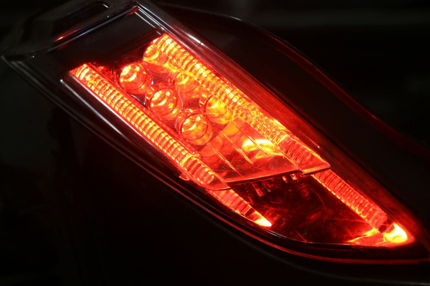 photo de LUZ TRASERA IZQUIERDA PEUGEOT SATELIS 125 (2013 - 2018)