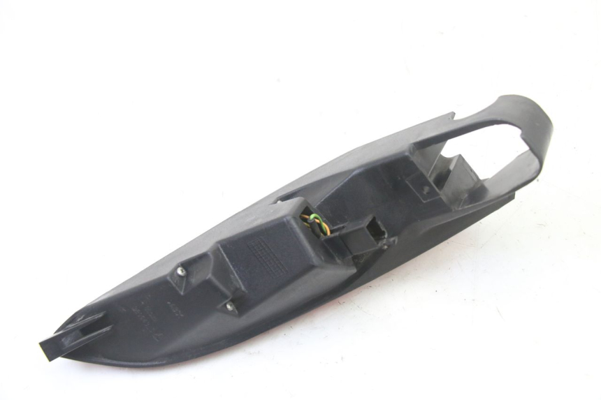photo de LUZ TRASERA IZQUIERDA PEUGEOT SATELIS 250 (2006 - 2012)