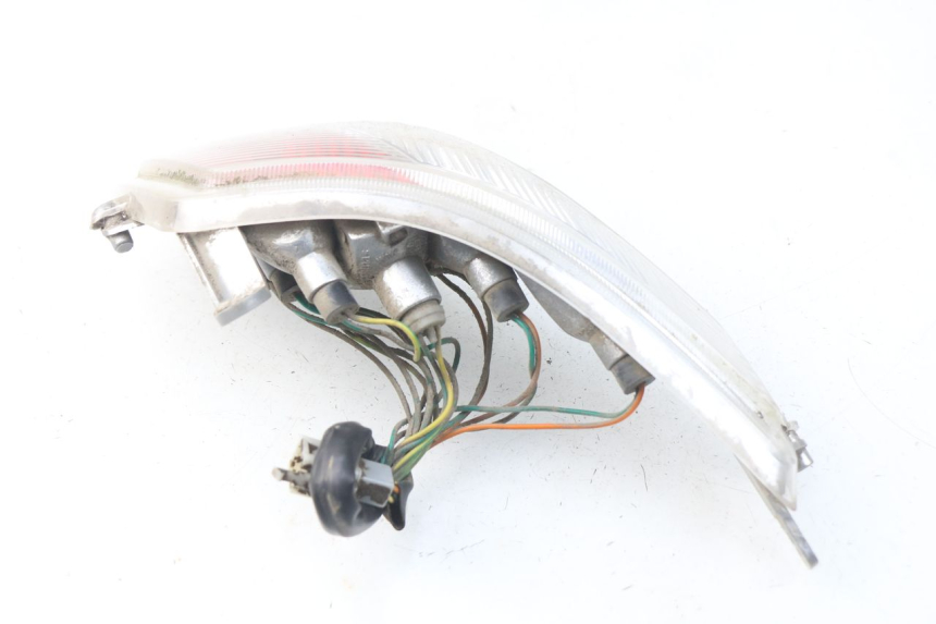 photo de LUZ TRASERA IZQUIERDA PEUGEOT VIVACITY NEW 4T 50 (2008 - 2017)