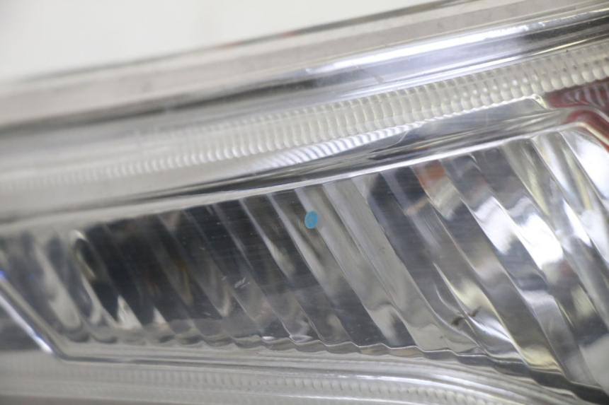 photo de LUZ TRASERA IZQUIERDA PEUGEOT VIVACITY NEW 4T 50 (2008 - 2017)