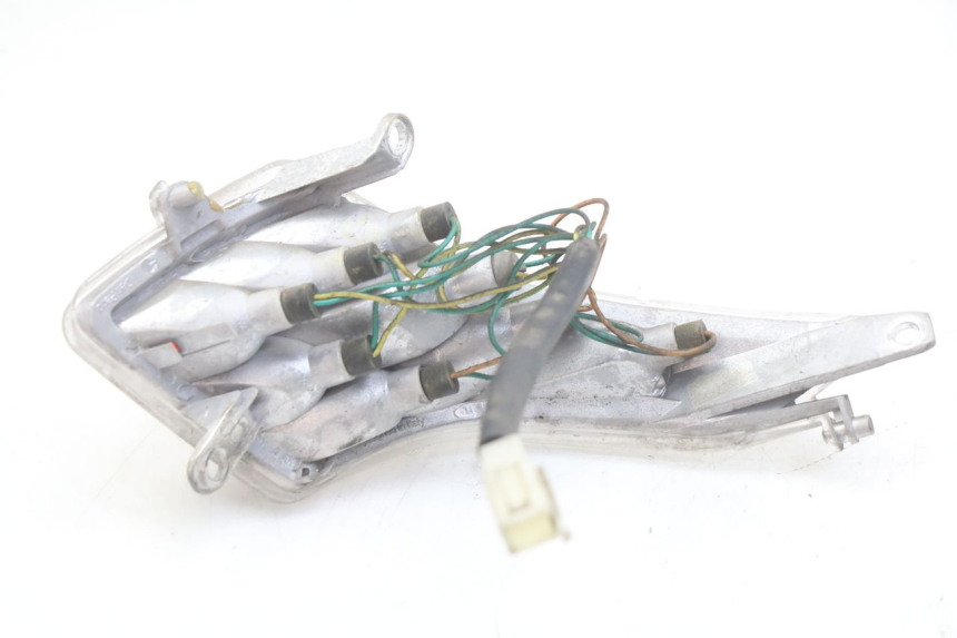 photo de LUZ TRASERA IZQUIERDA PEUGEOT VIVACITY 125 (2010 - 2017)