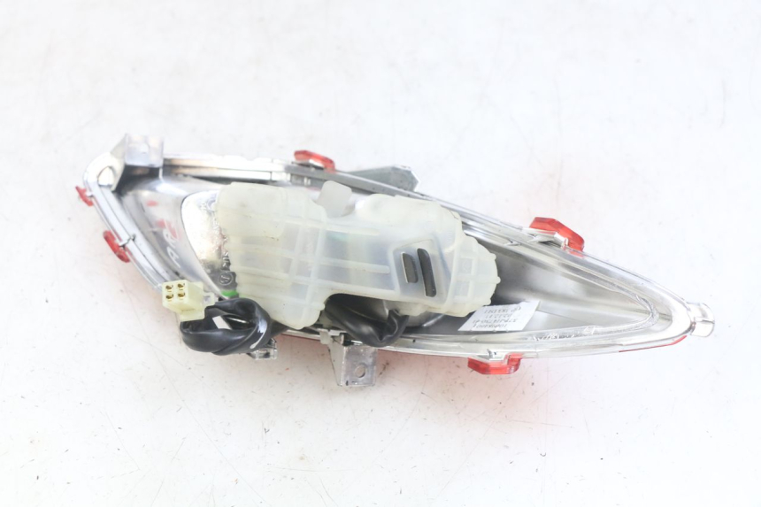 photo de FARO TRASERO IZQUIERDO YAMAHA X-MAX XMAX 125 (2010 - 2014)