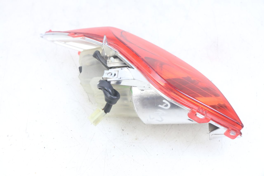 photo de FARO TRASERO IZQUIERDO YAMAHA X-MAX XMAX 125 (2010 - 2014)
