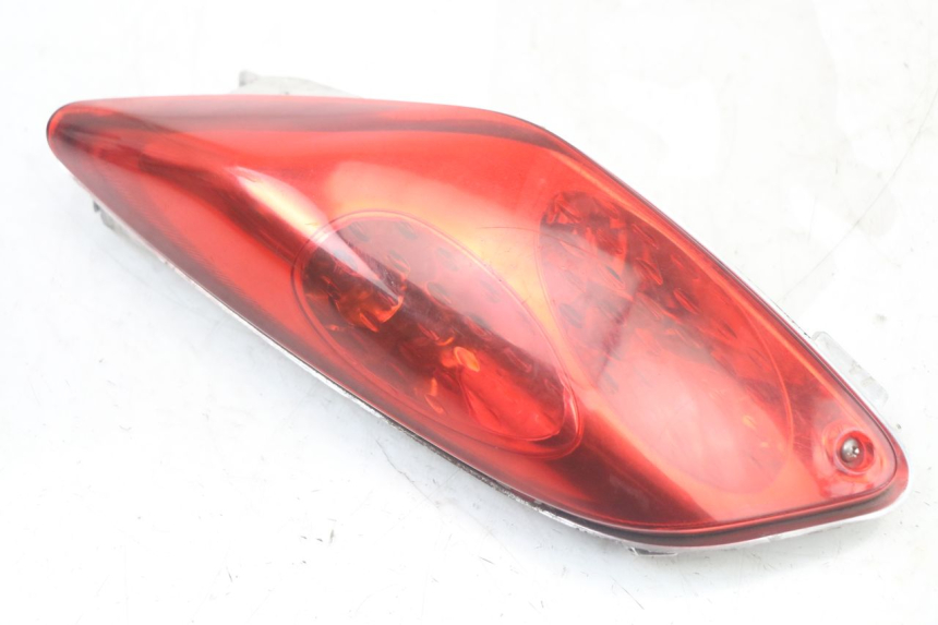 photo de FARO TRASERO IZQUIERDO YAMAHA XMAX X-MAX 125 (2006 - 2009)