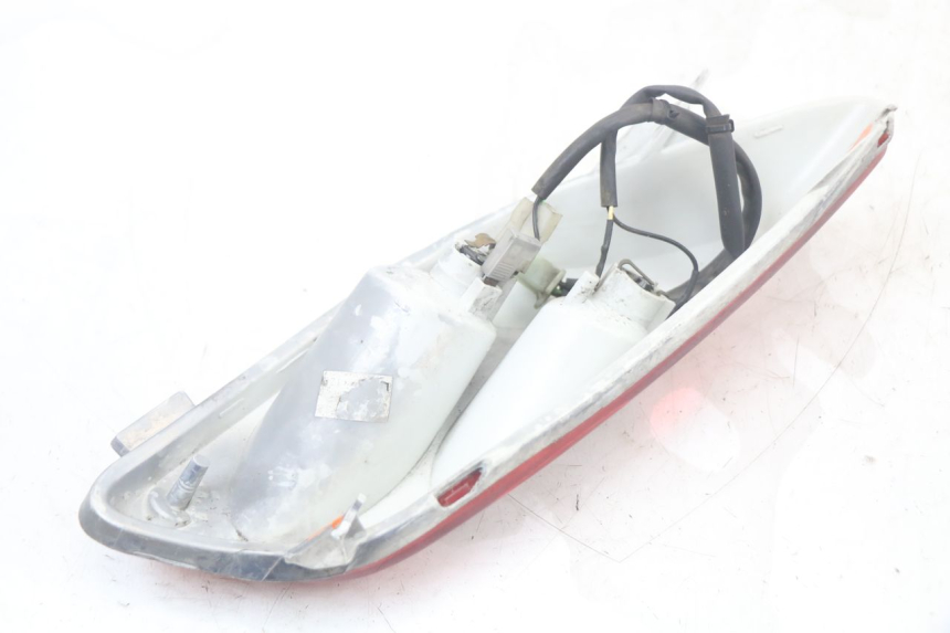 photo de FARO TRASERO IZQUIERDO YAMAHA XMAX X-MAX 125 (2006 - 2009)