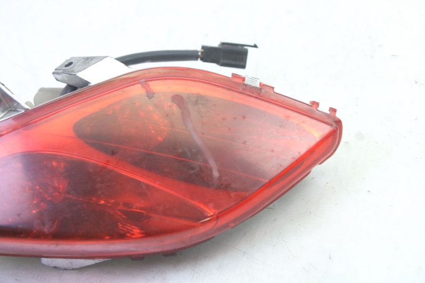 photo de FARO TRASERO IZQUIERDO YAMAHA X-MAX XMAX 125 (2010 - 2014)