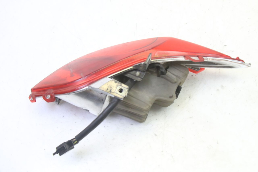 photo de FARO TRASERO IZQUIERDO YAMAHA X-MAX XMAX 125 (2010 - 2014)