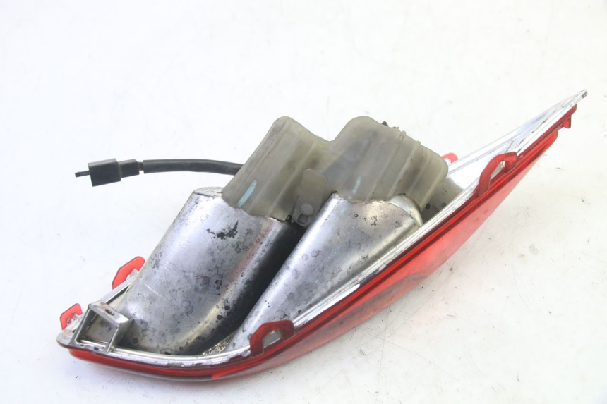 photo de FARO TRASERO IZQUIERDO YAMAHA X-MAX XMAX 125 (2010 - 2014)