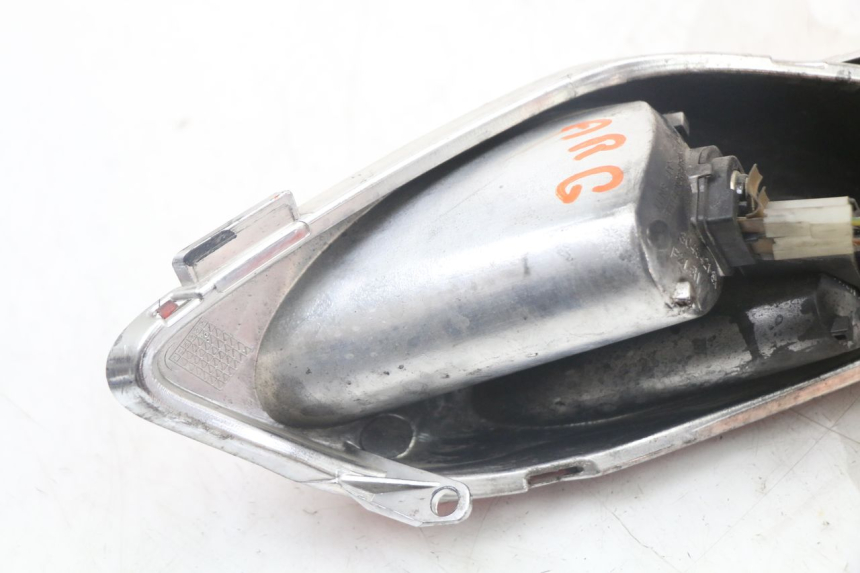 photo de FARO TRASERO IZQUIERDO YAMAHA XMAX X-MAX 125 (2006 - 2009)