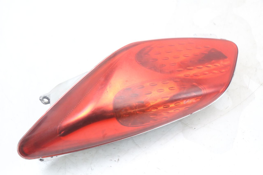 photo de FARO TRASERO IZQUIERDO YAMAHA XMAX X-MAX 125 (2006 - 2009)