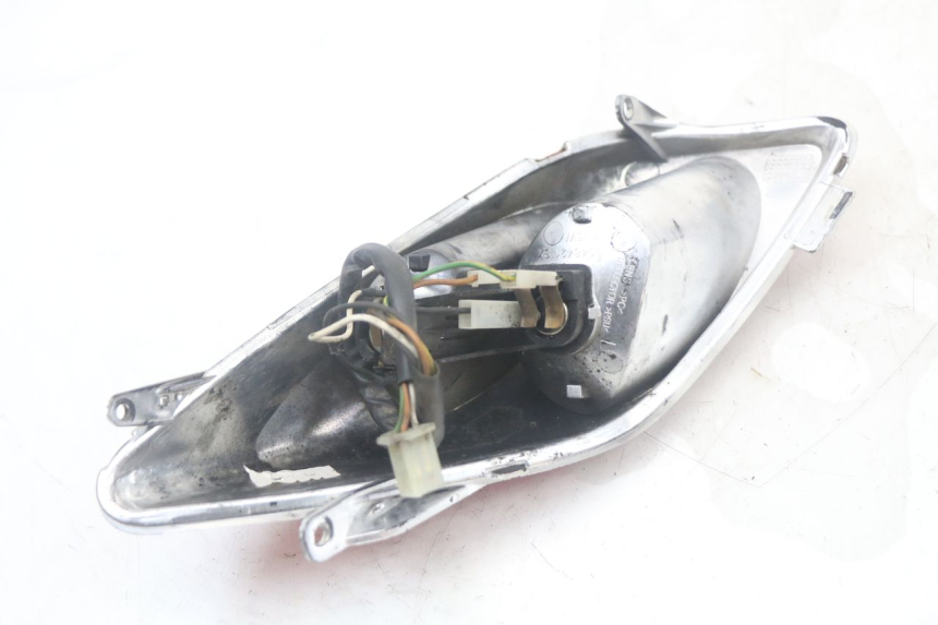 photo de FARO TRASERO IZQUIERDO YAMAHA XMAX X-MAX 125 (2006 - 2009)