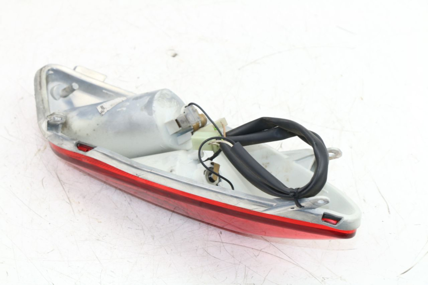 photo de FARO TRASERO IZQUIERDO YAMAHA XMAX X-MAX 125 (2006 - 2009)