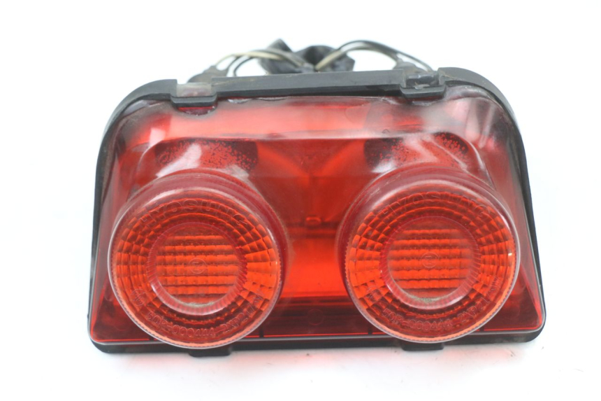 photo de luz trasera HYOSUNG GF 125 (2001 - 2005)