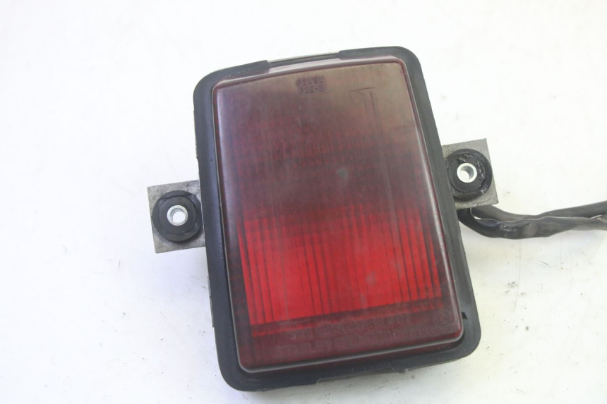 photo de LUZ TRASERA KAWASAKI GPZ RX 1000 (1986 - 1988) - Detalle de la pieza