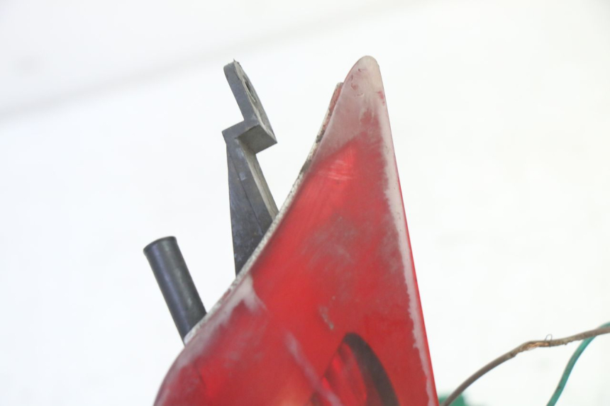 photo de LUZ TRASERA KYMCO GRAND DINK 125 (2008 - 2014) - Otra perspectiva