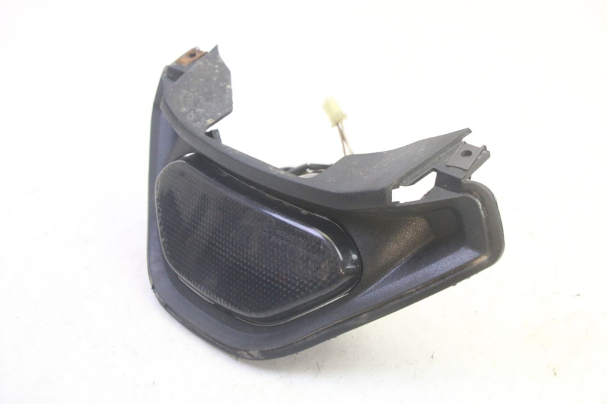photo de LUZ TRASERA SUZUKI GSF N BANDIT 600 (1996 - 1999) - Zoom estado de uso