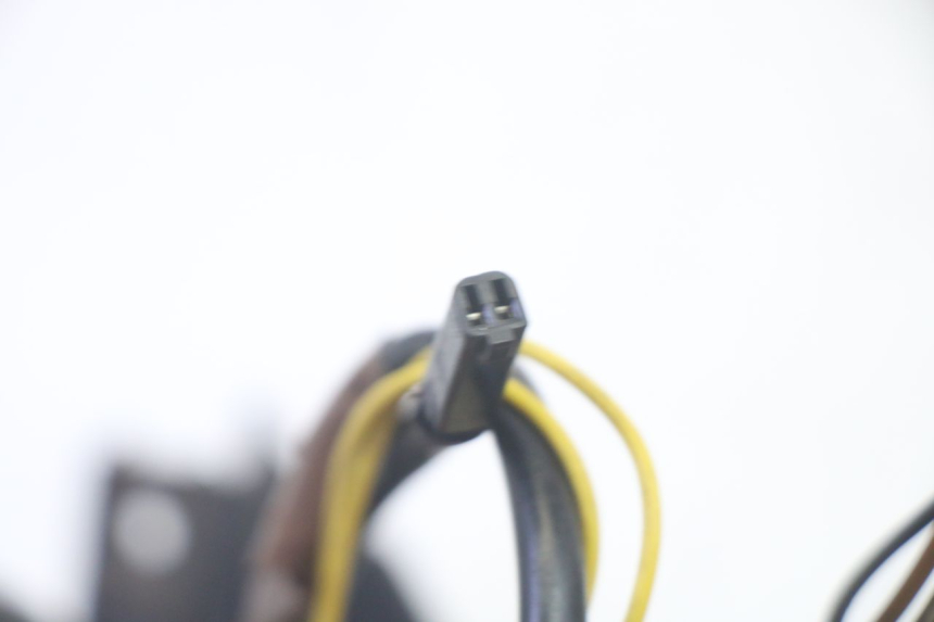 photo de LUZ TRASERA SUZUKI GSF N BANDIT 600 (1996 - 1999) - Recambio usado revisado