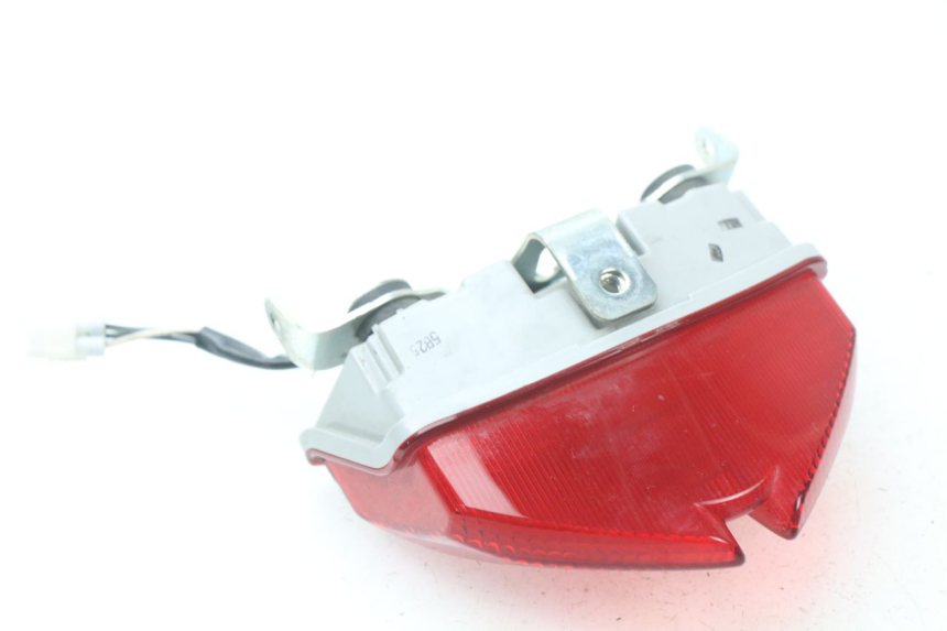 photo de LUZ TRASERA SUZUKI GSX-R GSXR K16 1000 (2012 - 2016) - Otra perspectiva