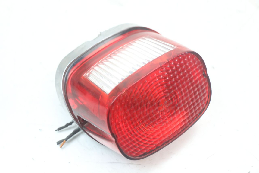 photo de LUZ TRASERA HARLEY DAVIDSON SPORTSTER XL CUSTOM 883 (1999 - 2006)