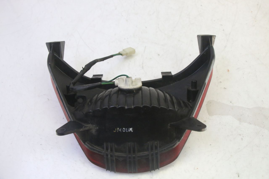 photo de LUZ TRASERA DAELIM HISTORY 125 (2001 - 2002) - Otra perspectiva