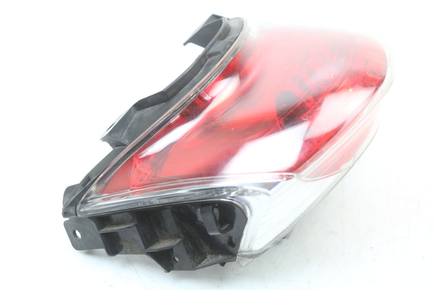 photo de LUZ TRASERA HONDA PCX (JF28) 125 (2009 - 2011)