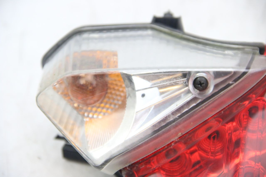 photo de LUZ TRASERA HONDA VISION NSC R 50 (2013 - 2015)