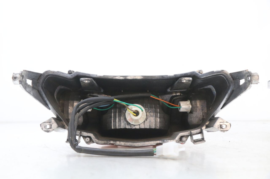 photo de LUZ TRASERA JM MOTORS SANTANA 50 (2014 - 2020)