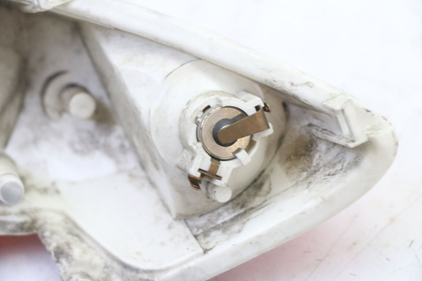 photo de LUZ TRASERA YAMAHA JOG R 50 (2004 - 2014)