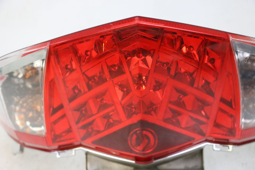 photo de LUZ TRASERA SYM JOYMAX 125 (2010 - 2017)