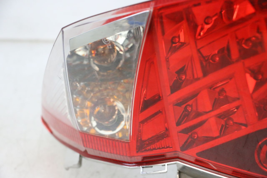 photo de LUZ TRASERA SYM JOYMAX 125 (2010 - 2017)
