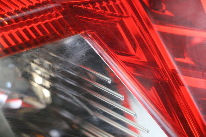 photo de LUZ TRASERA SYM JOYMAX 125 (2010 - 2017)